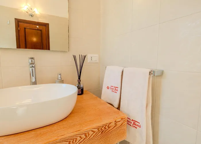 Esmerea Portocervo Con Piscina Privata ,jacuzi E Sauna