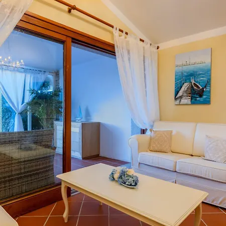 Esmerea Portocervo Con Piscina Privata ,jacuzi E Sauna 别墅 *