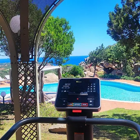 Esmerea Portocervo Con Piscina Privata ,jacuzi E Sauna Porto Cervo