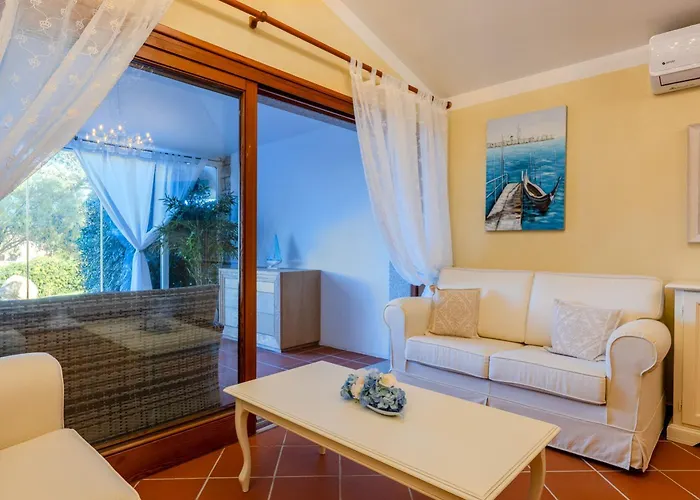 Esmerea Portocervo Con Piscina Privata ,jacuzi E Sauna Villa *