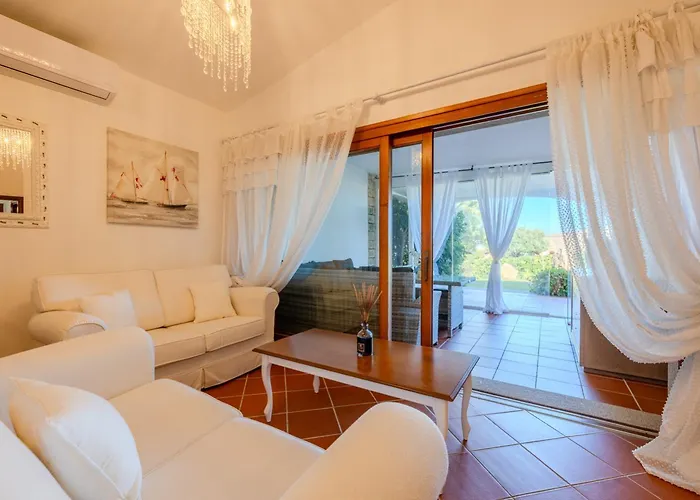 Esmerea Portocervo Con Piscina Privata ,jacuzi E Sauna Porto Cervo