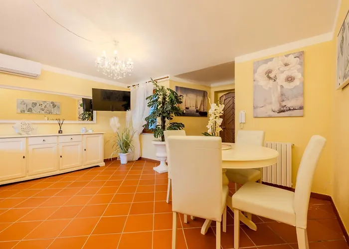 Esmerea Portocervo Con Piscina Privata ,jacuzi E Sauna Villa